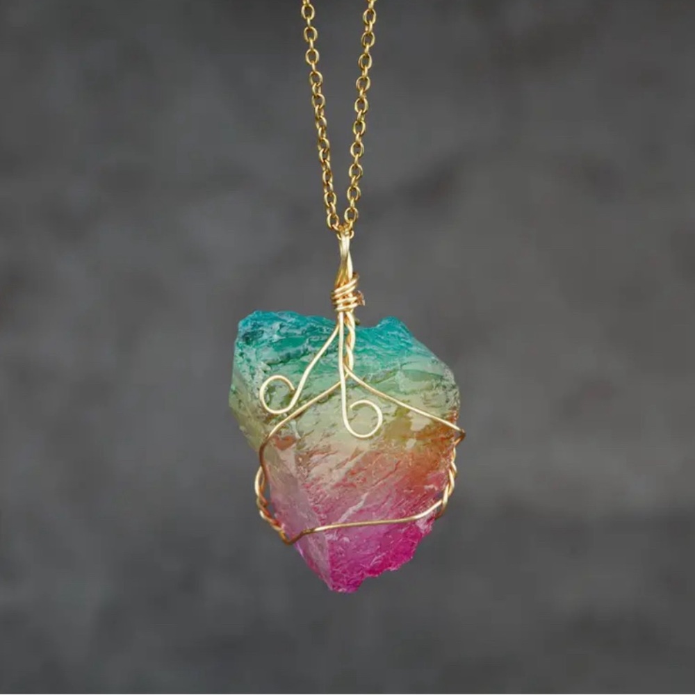 Natural Crystal Necklace Raw Stone Pendant 18K Gold Plated Jewelry